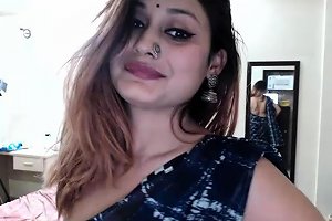 Unprofessional Indian Or Indian Amateur Masturbating On Webcam Nuvid